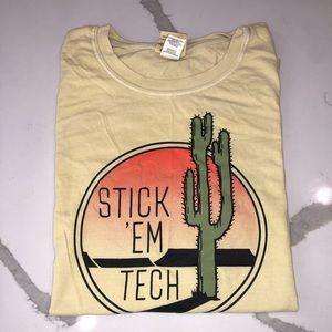 Stick em tech tshirt
